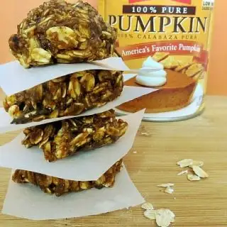 No Bake Spiced Pumpkin Oatmeal Cookies