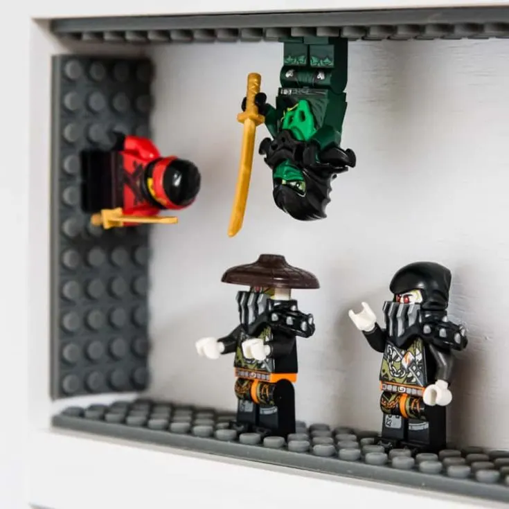 Image for DIY Lego Minifigure Display Case