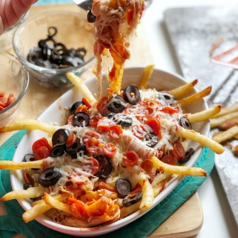 Food Truck Style Pizza Fries