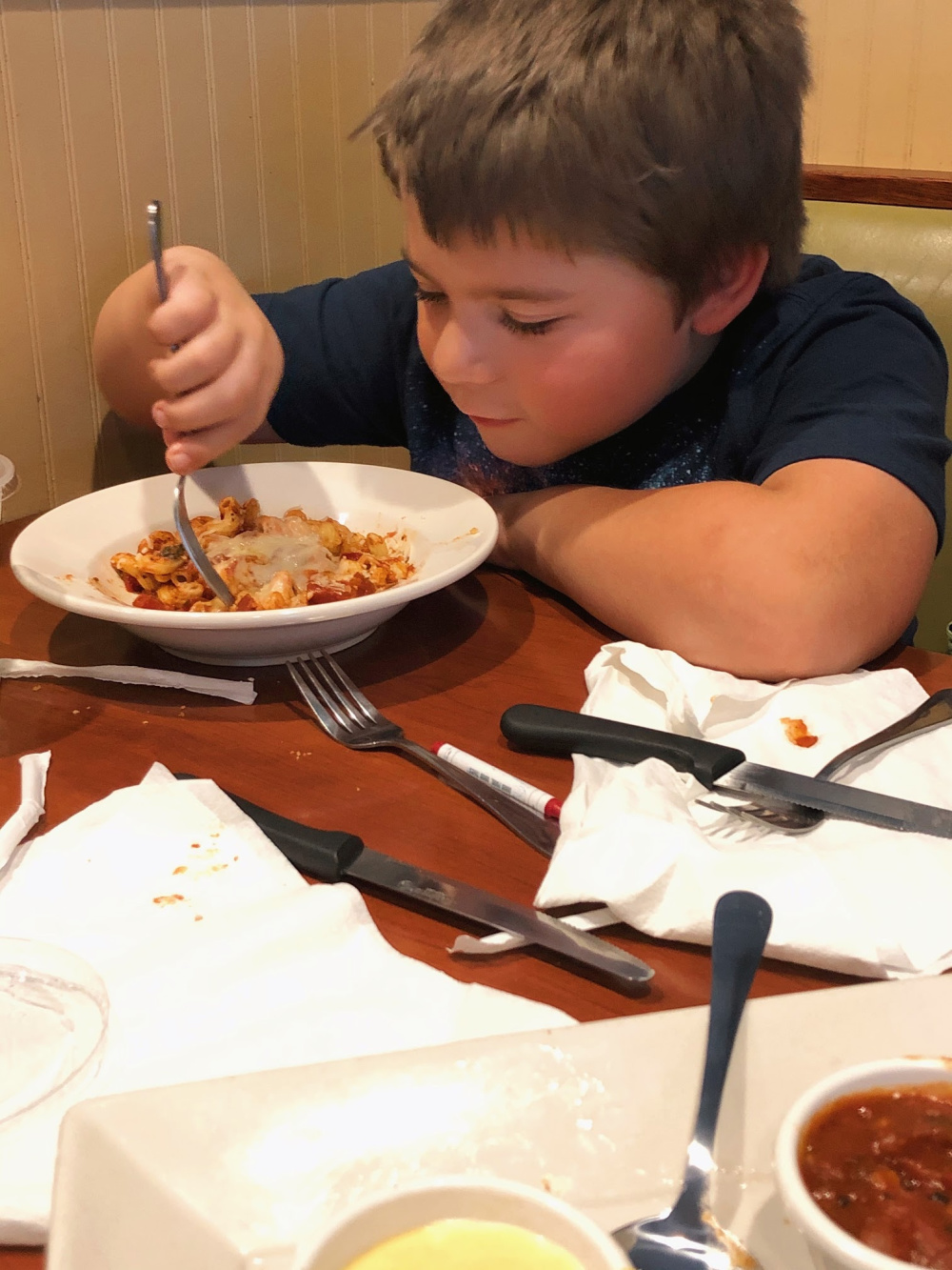 O’Charley’s Offers Kids Eat Free and More – Moments With Mandi